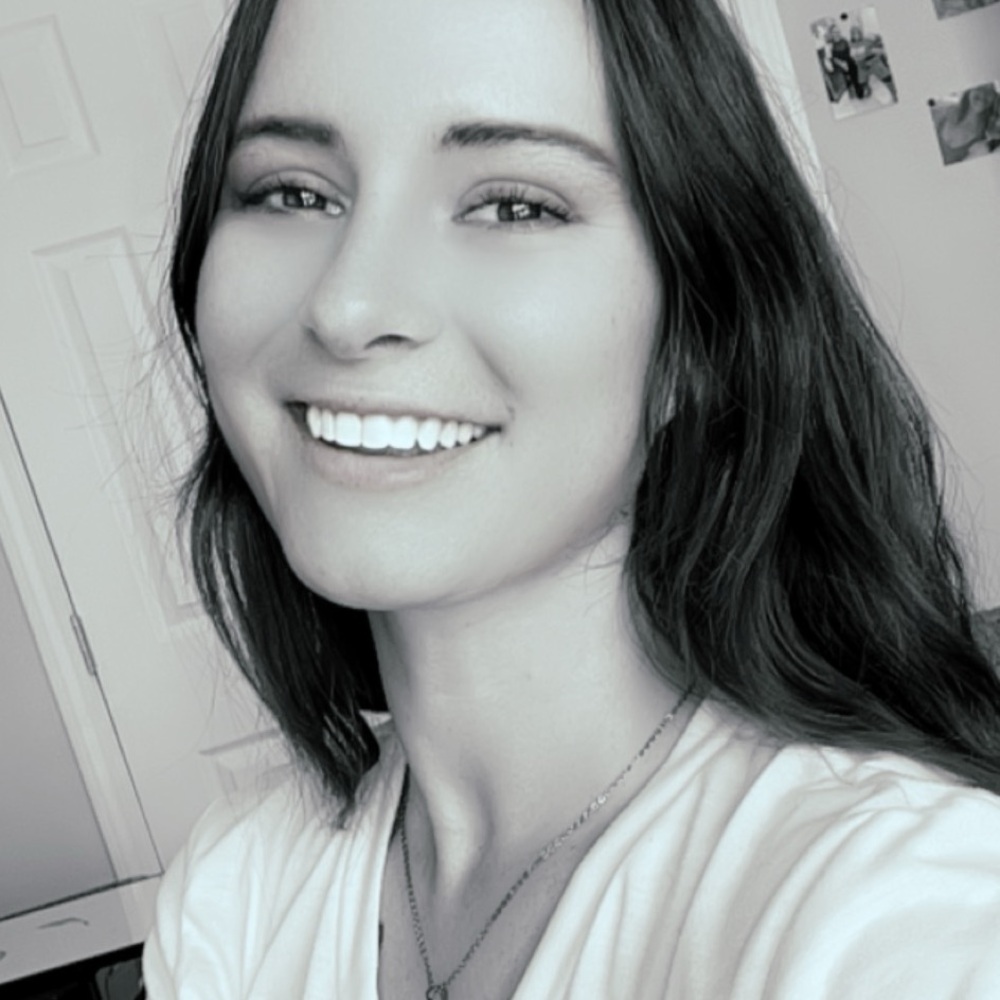 Meet your Posher, Courtney